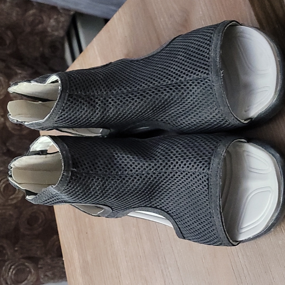Light weight JSport sandal